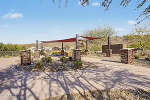 937 E La Mirada Dr, Phoenix, AZ 85042 - Photo 37
