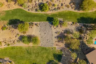 937 E La Mirada Dr, Phoenix, AZ 85042 - Photo 43