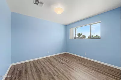 2010 E Balsam Avenue, Mesa, AZ 85204 - Photo 7