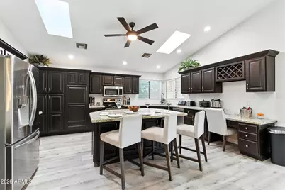 5851 E Beck Lane, Scottsdale, AZ 85254 - Photo 13
