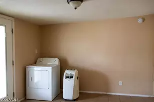 219 W Hunter St, Mesa, AZ 85201 - Photo 19