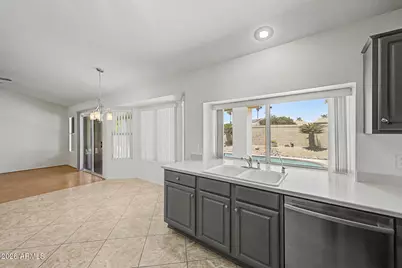 17560 N Rainbow Circle, Surprise, AZ 85374 - Photo 15
