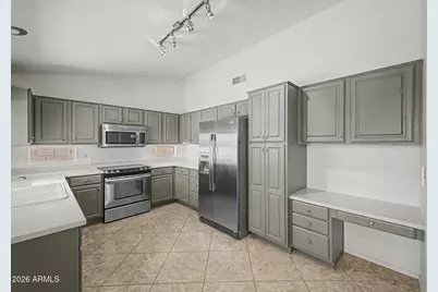 17560 N Rainbow Circle, Surprise, AZ 85374 - Photo 13