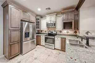 2434 E Roma Ave, Phoenix, AZ 85016 - Photo 17