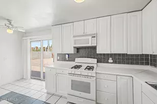 620 E Vista Del Cerro Dr, Tempe, AZ 85281 - Photo 9