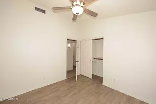 4517 E Melinda Ln, Phoenix, AZ 85050 - Photo 27