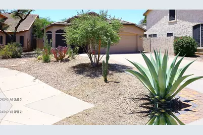 4517 E Melinda Lane, Phoenix, AZ 85050 - Photo 3