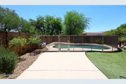 4517 E Melinda Lane, Phoenix, AZ 85050 - Photo 37