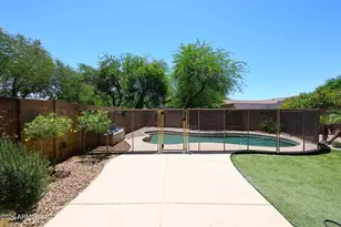 4517 E Melinda Ln, Phoenix, AZ 85050 - Photo 37