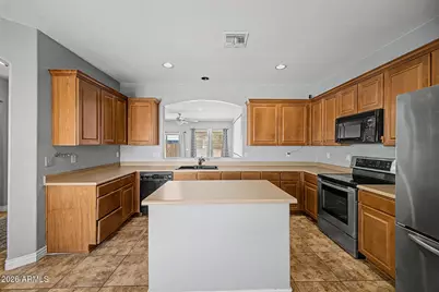 7517 S 15th Drive, Phoenix, AZ 85041 - Photo 7
