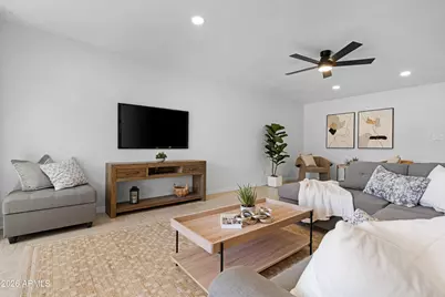 7722 E Vernon Avenue, Scottsdale, AZ 85257 - Photo 9