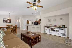 672 N Bridlegate Dr, Gilbert, AZ 85234 - Photo 17