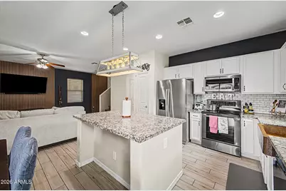 10429 W Hammond Lane, Tolleson, AZ 85353 - Photo 11