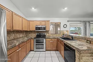 658 S Chatsworth, Mesa, AZ 85208 - Photo 5