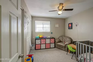 401 E Pecan Rd, Phoenix, AZ 85040 - Photo 15