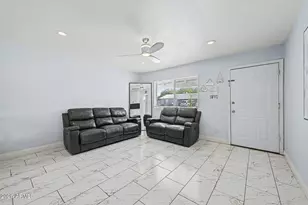 5302 N 77th Dr, Glendale, AZ 85303 - Photo 7