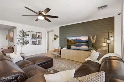 12617 W Lawrence Road, Glendale, AZ 85307 - Photo 15