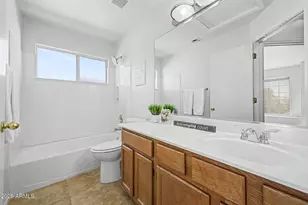 101 N Del Pueblo Pl, Chandler, AZ 85226 - Photo 57