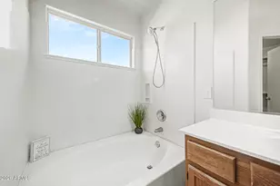 101 N Del Pueblo Pl, Chandler, AZ 85226 - Photo 39