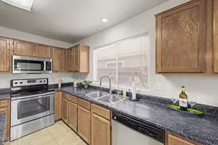 101 N Del Pueblo Pl, Chandler, AZ 85226 - Photo 19