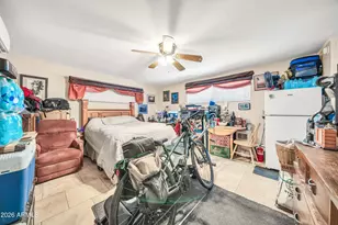 1330 E Catalina Dr, Phoenix, AZ 85014 - Photo 35