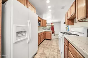 1330 E Catalina Dr, Phoenix, AZ 85014 - Photo 17