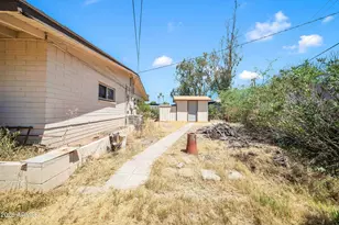 1330 E Catalina Dr, Phoenix, AZ 85014 - Photo 37