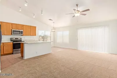 6585 N 77th Drive, Glendale, AZ 85303 - Photo 7