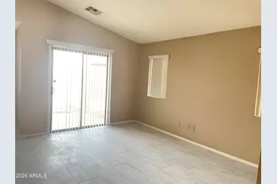 5910 S 32nd Avenue, Phoenix, AZ 85041 - Photo 5