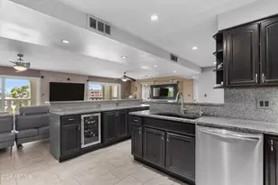 7940 E Camelback Rd, Scottsdale, AZ 85251 - Photo 11