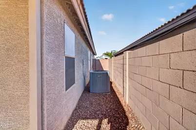 21820 N 32nd Avenue, Phoenix, AZ 85027 - Photo 47