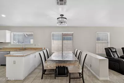 21820 N 32nd Avenue, Phoenix, AZ 85027 - Photo 9