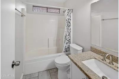 21820 N 32nd Avenue, Phoenix, AZ 85027 - Photo 17