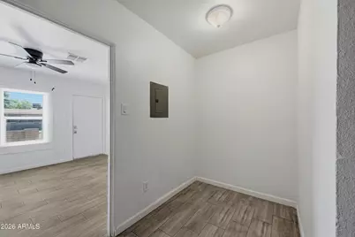 907 N 22nd Place #Apt 3, Phoenix, AZ 85006 - Photo 9