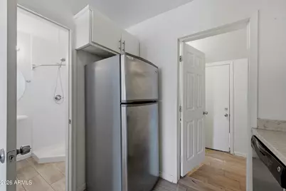 907 N 22nd Place #Apt 3, Phoenix, AZ 85006 - Photo 7