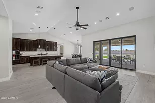 8236 N Calle Hermosa Cir, Casa Grande, AZ 85194 - Photo 29