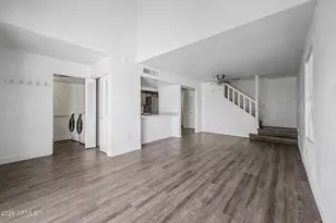 1342 W Emerald Ave, Mesa, AZ 85202 - Photo 5