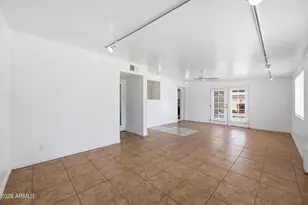 1031 E Vermont Ave, Phoenix, AZ 85014 - Photo 9