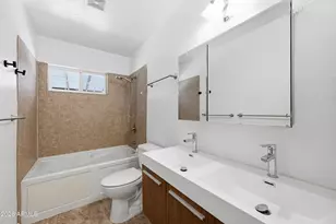 1031 E Vermont Ave, Phoenix, AZ 85014 - Photo 23