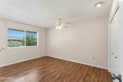 10006 W Deanita Lane, Sun City, AZ 85351 - Photo 11