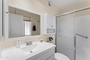 10006 W Deanita Ln, Sun City, AZ 85351 - Photo 13
