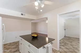 10006 W Deanita Ln, Sun City, AZ 85351 - Photo 9