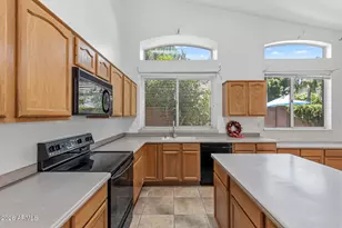 3689 E Encinas Ave, Gilbert, AZ 85234 - Photo 17