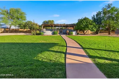 7417 W Grovers Avenue, Glendale, AZ 85308 - Photo 27