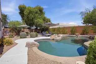 1285 E Parkview Dr, Gilbert, AZ 85295 - Photo 41