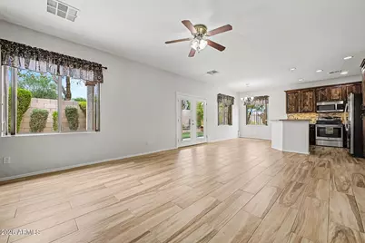 8950 W Grovers Avenue, Peoria, AZ 85382 - Photo 13