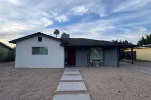 2238 E Mulberry Dr, Phoenix, AZ 85016 - Photo 13