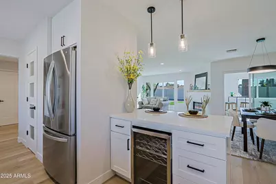 1215 E Cambridge Avenue, Phoenix, AZ 85006 - Photo 15