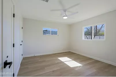 1215 E Cambridge Avenue, Phoenix, AZ 85006 - Photo 33