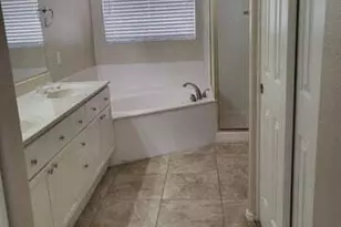 1038 N Columbus Dr, Gilbert, AZ 85234 - Photo 9